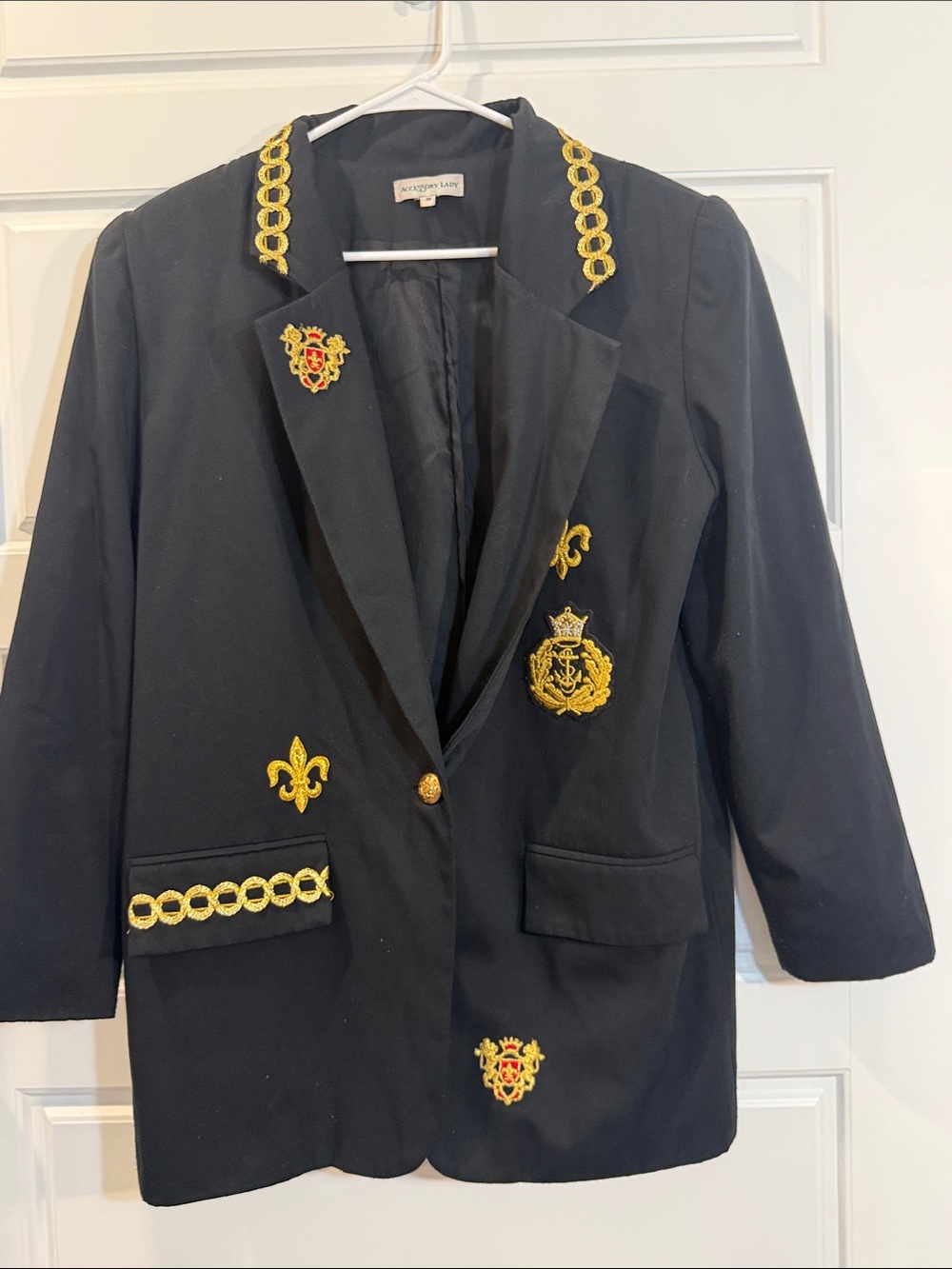 vintage black statement blazer from the brand Accessory Lady medium